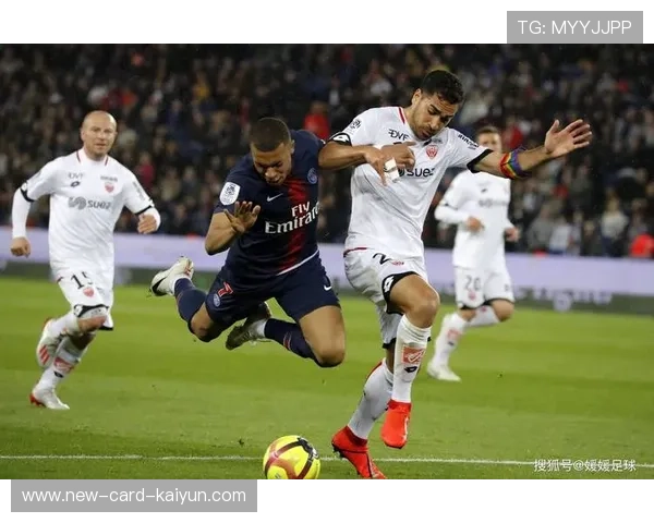 摩纳哥后防临场冷静，客场拿分能力提升